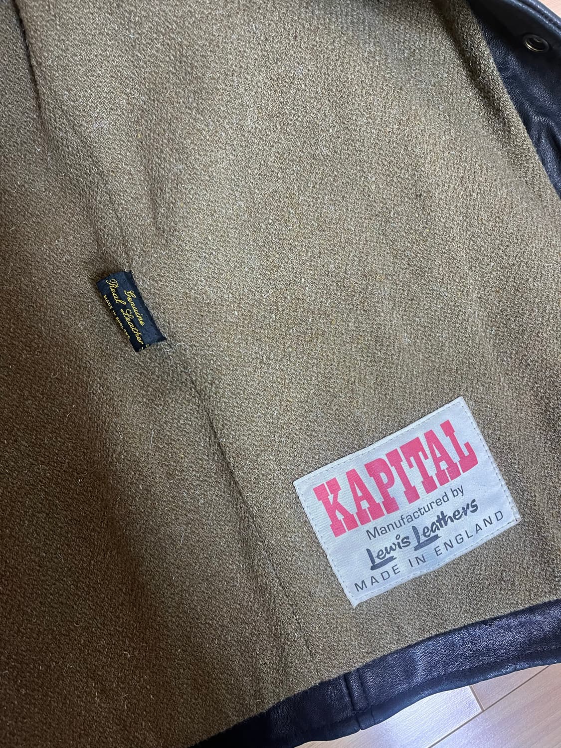 루이스레더 x 캐피탈 프린지 재킷 42 상품이미지3