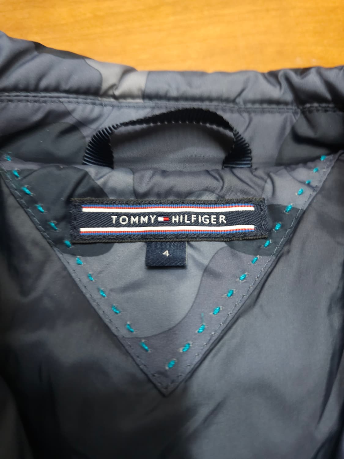 타미힐피거 카모 다운 패딩 자켓 상품이미지6