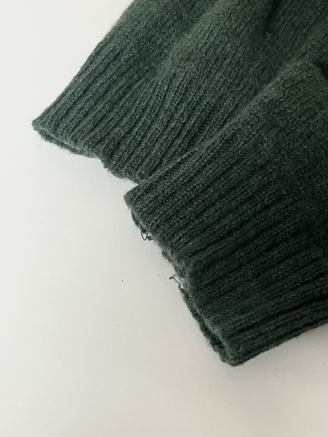 L) 칼하트 wip 울 100 니트 그린 상품이미지5