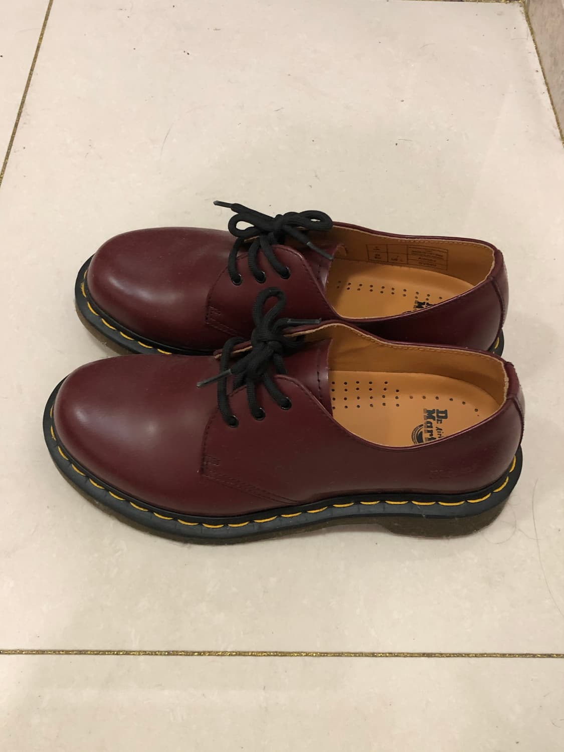 닥터마틴 1461 체리레드 상품이미지2