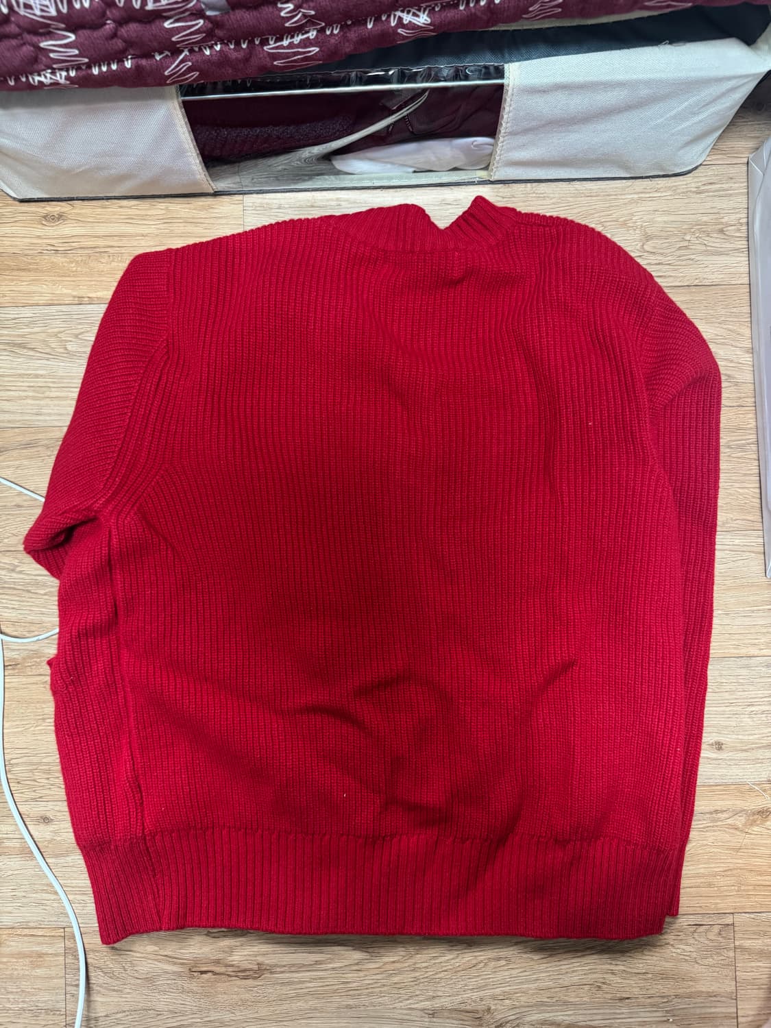 퍼스트플로어 라운드넥 가디건 비비드레드 46 상품이미지4