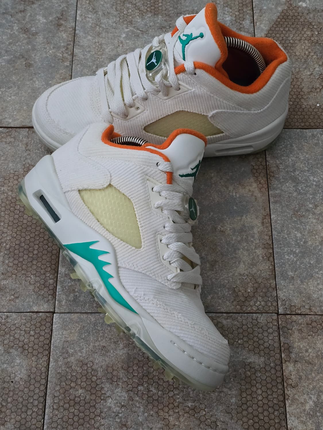 (230)나이키 에어 조던 5 로우 g 럭키 앤 굿  상품이미지6