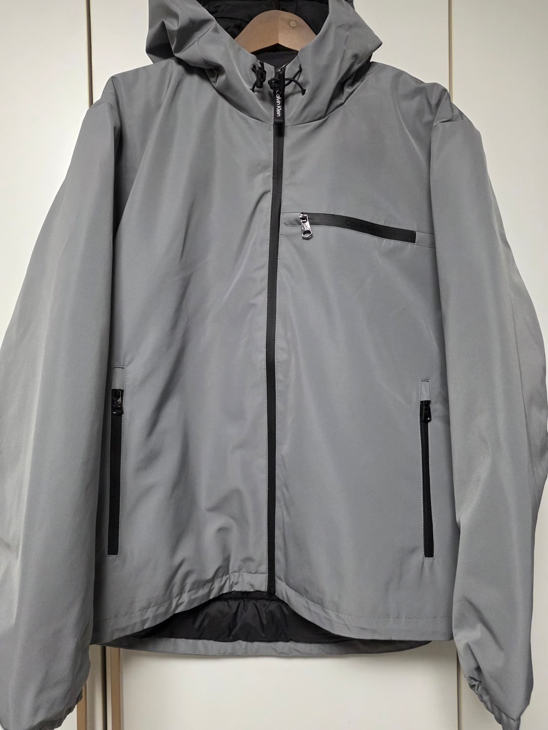 캘빈클라인 그레이 후드 누빔자켓 상품이미지1