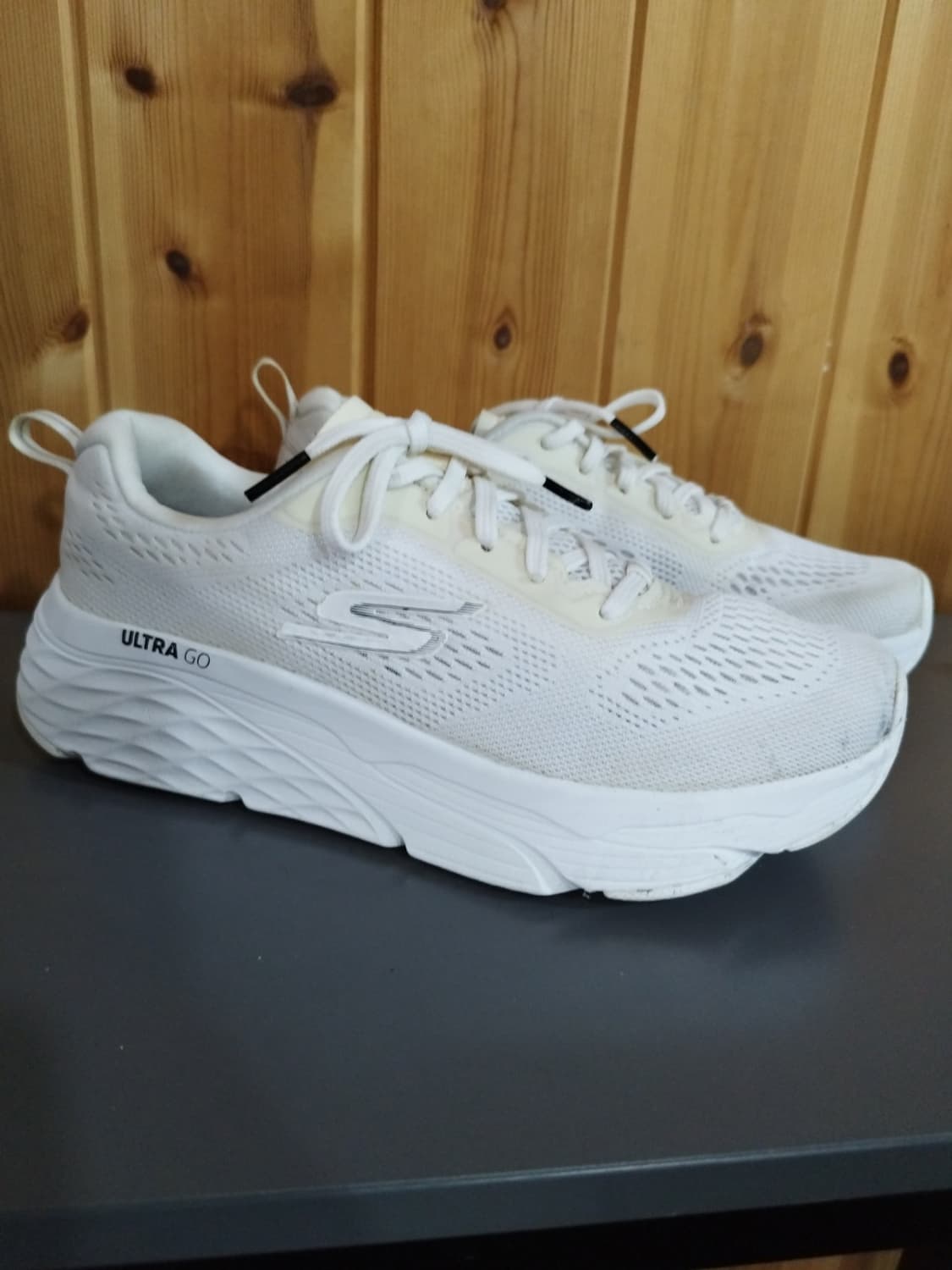 250mm 스케쳐스 맥스쿠셔닝 엘리트 울트라고 런닝화 상품이미지2