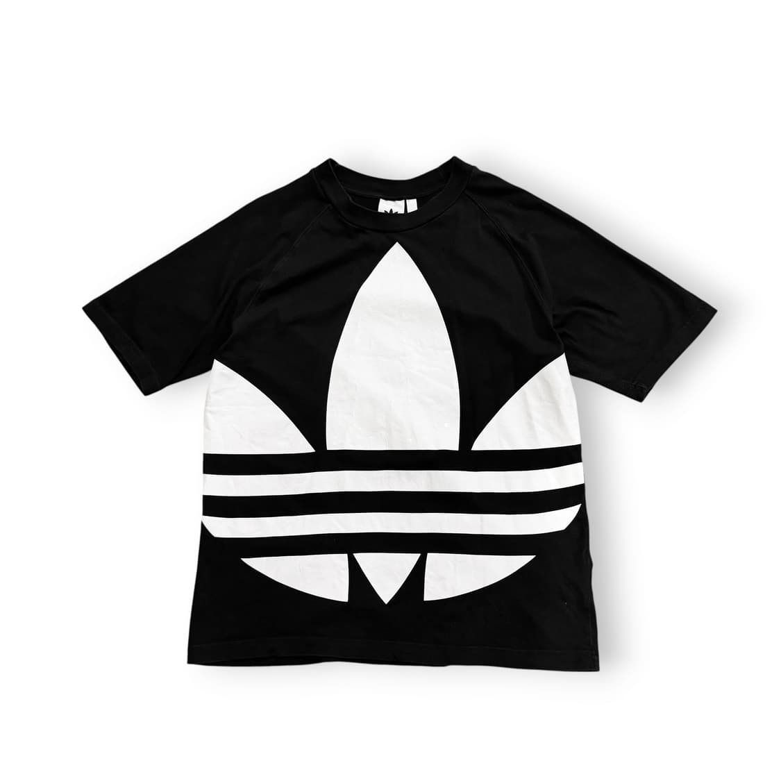 아디다스 트레포일 빅로고 라운드넥 반팔 티셔츠 상품이미지1