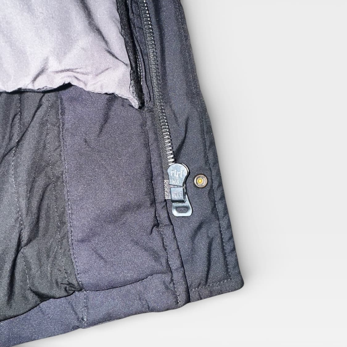 00‘s HUGO BOSS Nylon Field Jacket  상품이미지8