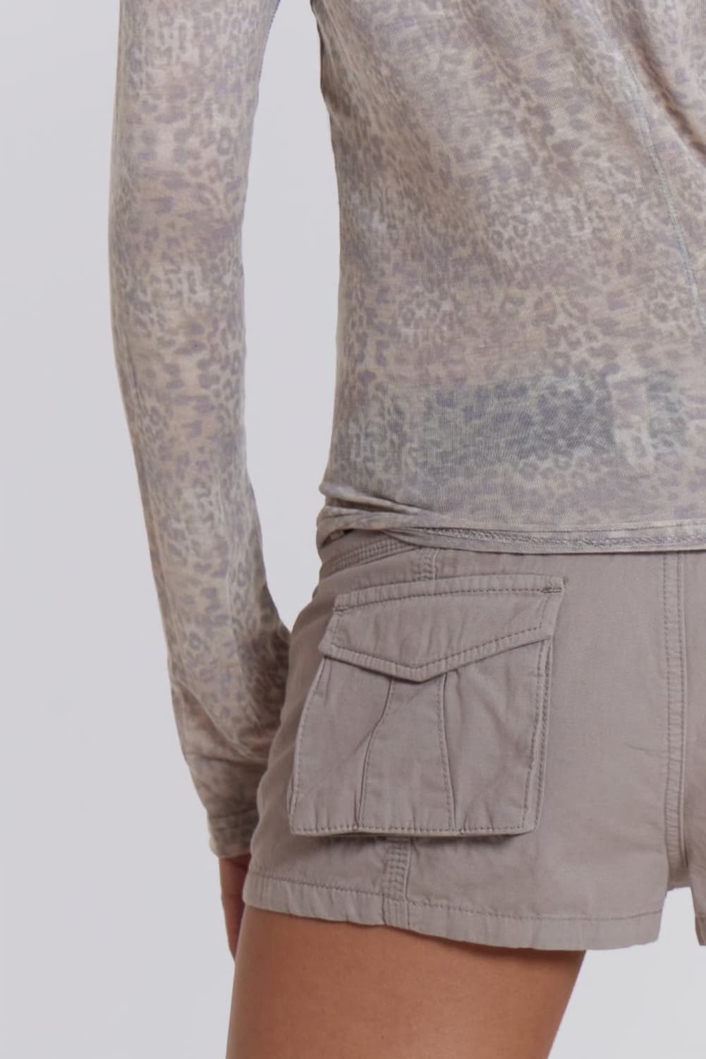제이디드 런던 Leopard Mist Long Sleeve Top 상품이미지5
