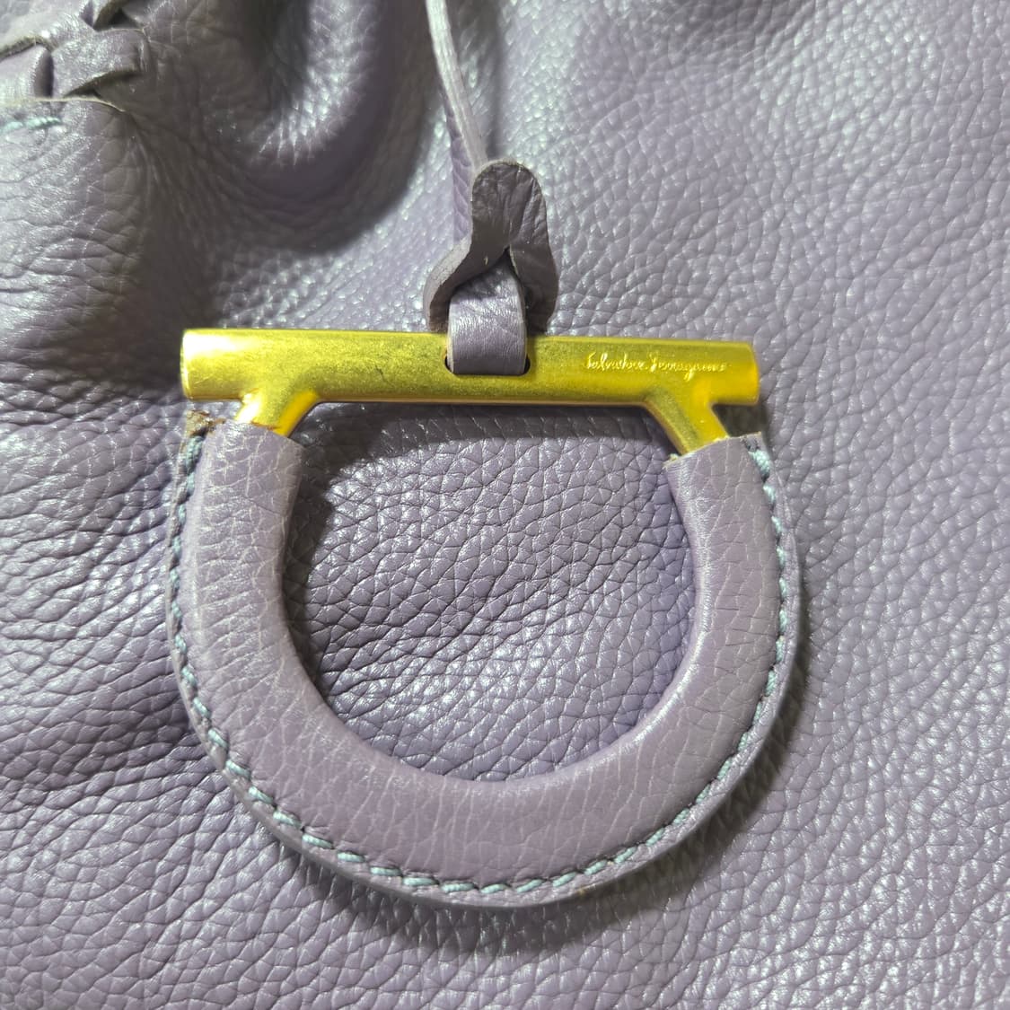 페라가모 숄더 상품이미지2