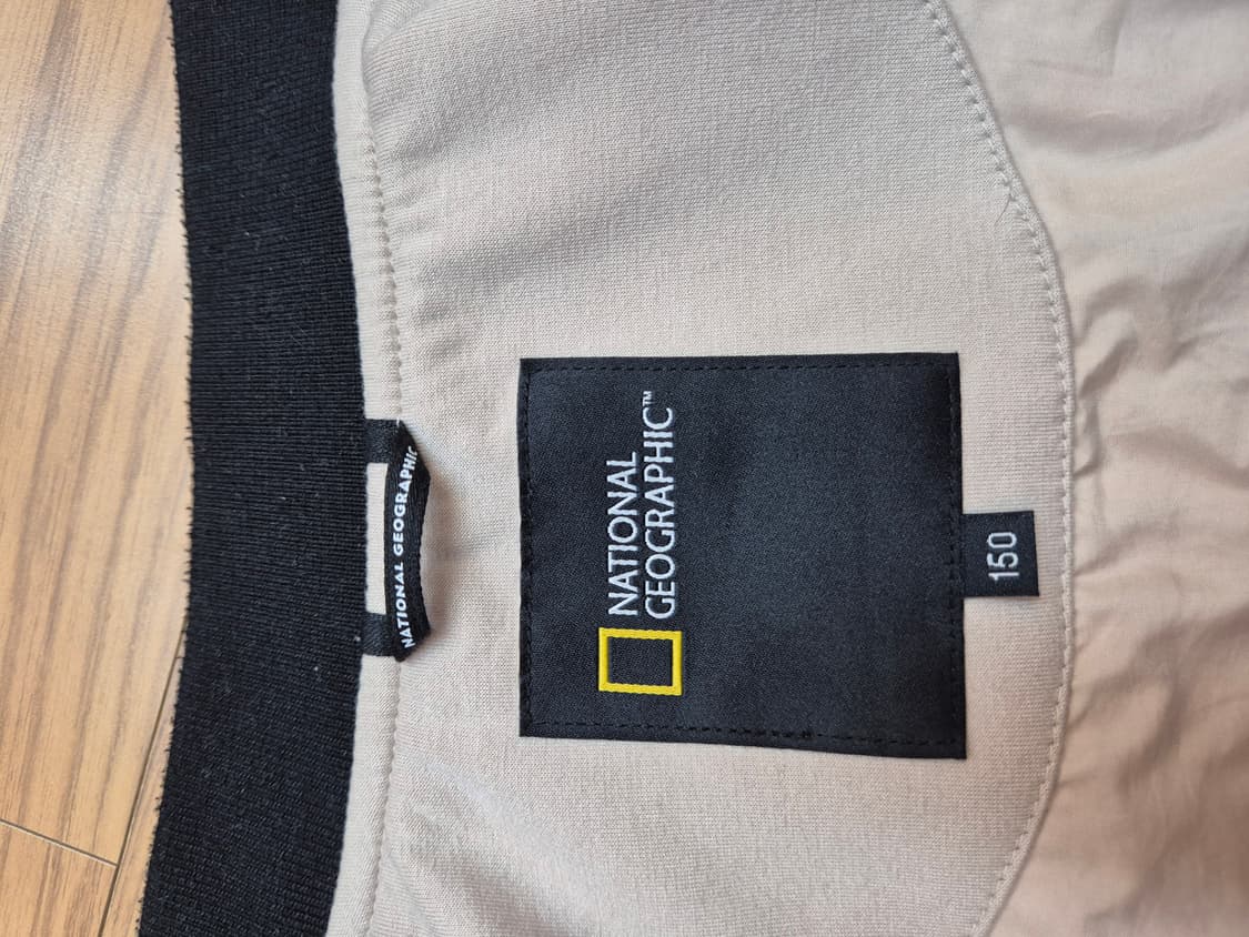내셔널지오그래픽 아동용 야구점퍼 판매합니다. 사이즈는 150이고, 옷 상 상품이미지5