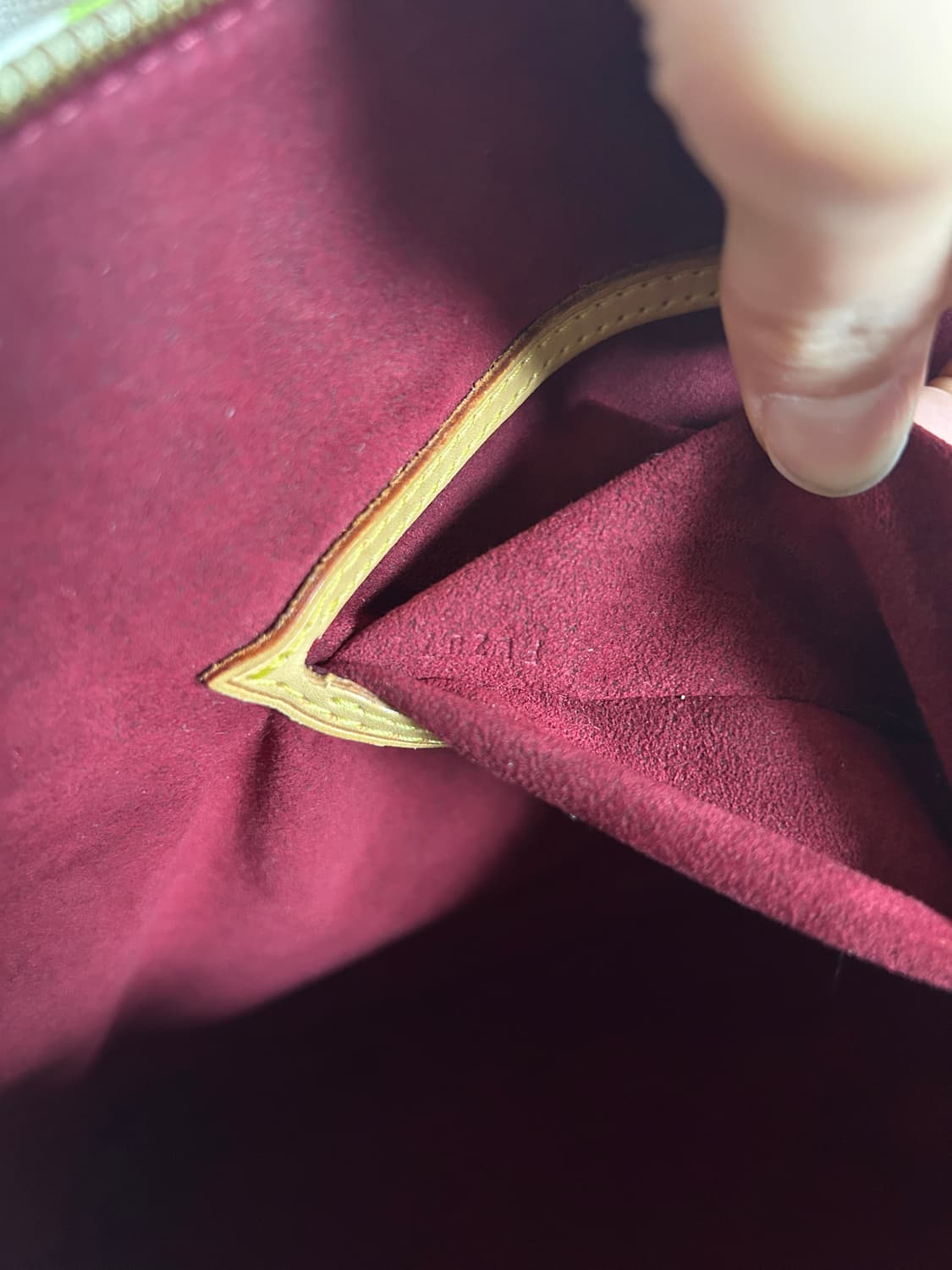 루이비통 무라카미 다카시 알마백 상품이미지9