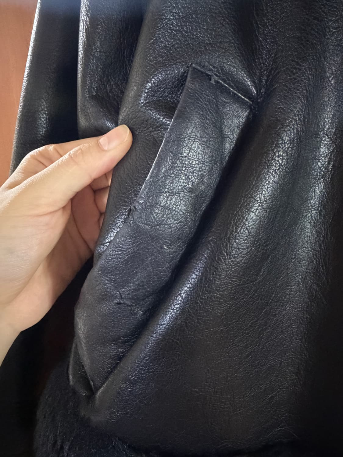 [보헴서] 하이넥 무스탕 BLACK 판매 상품이미지3