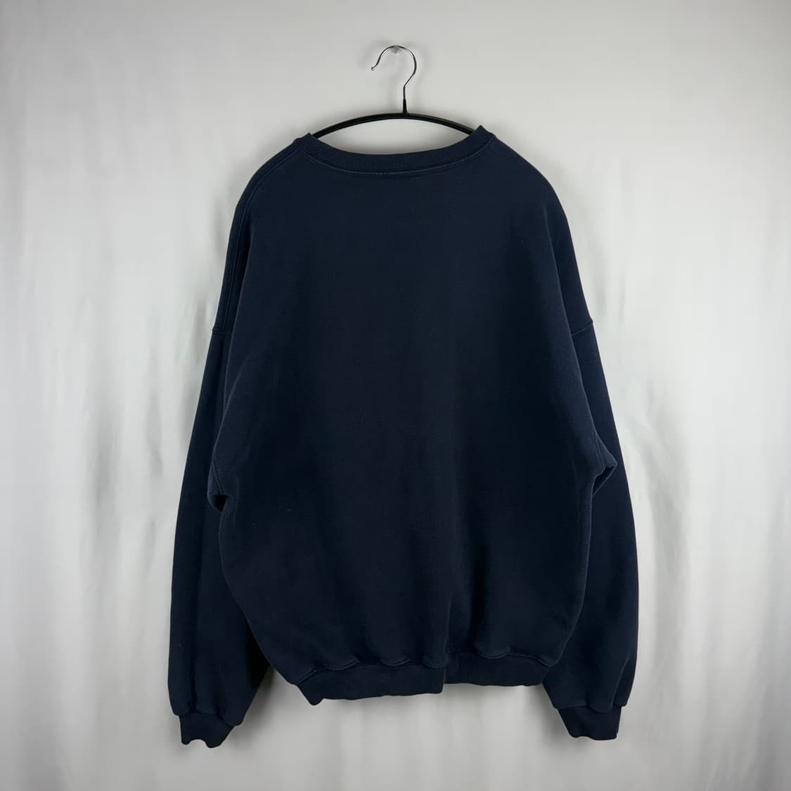 (무료배송)M) 후아유 자수로고 맨투맨 네이비 상품이미지8