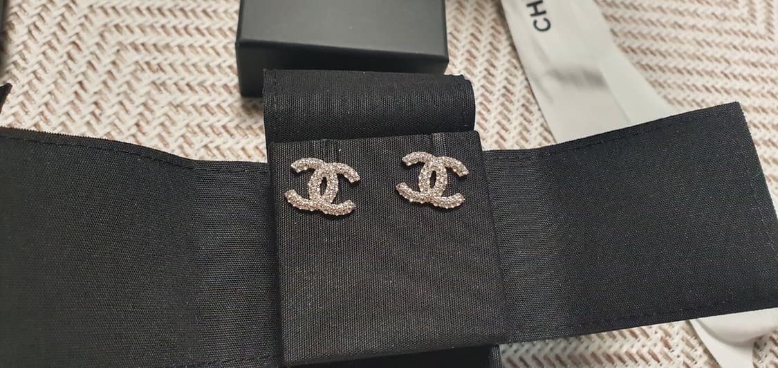 샤넬 CC 크리스탈 귀걸이 상품이미지4