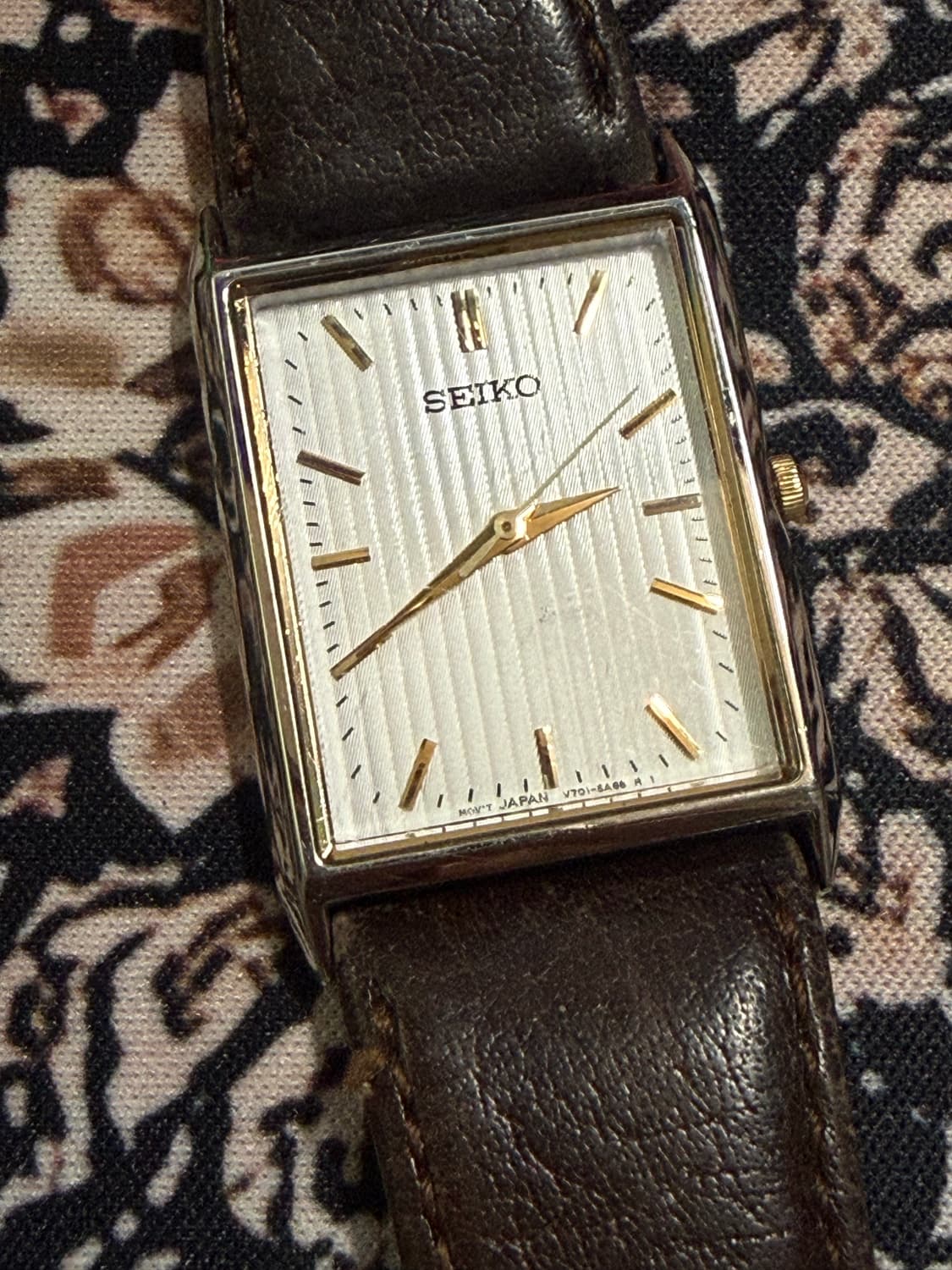 SEIKO 빈티지 쿼츠 시계 상품이미지2