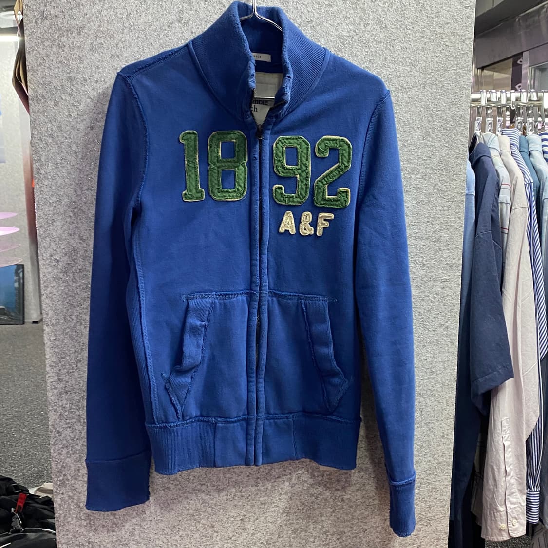 아베크롬비 앤 피치 1892 블루 집업 B4184 상품이미지2