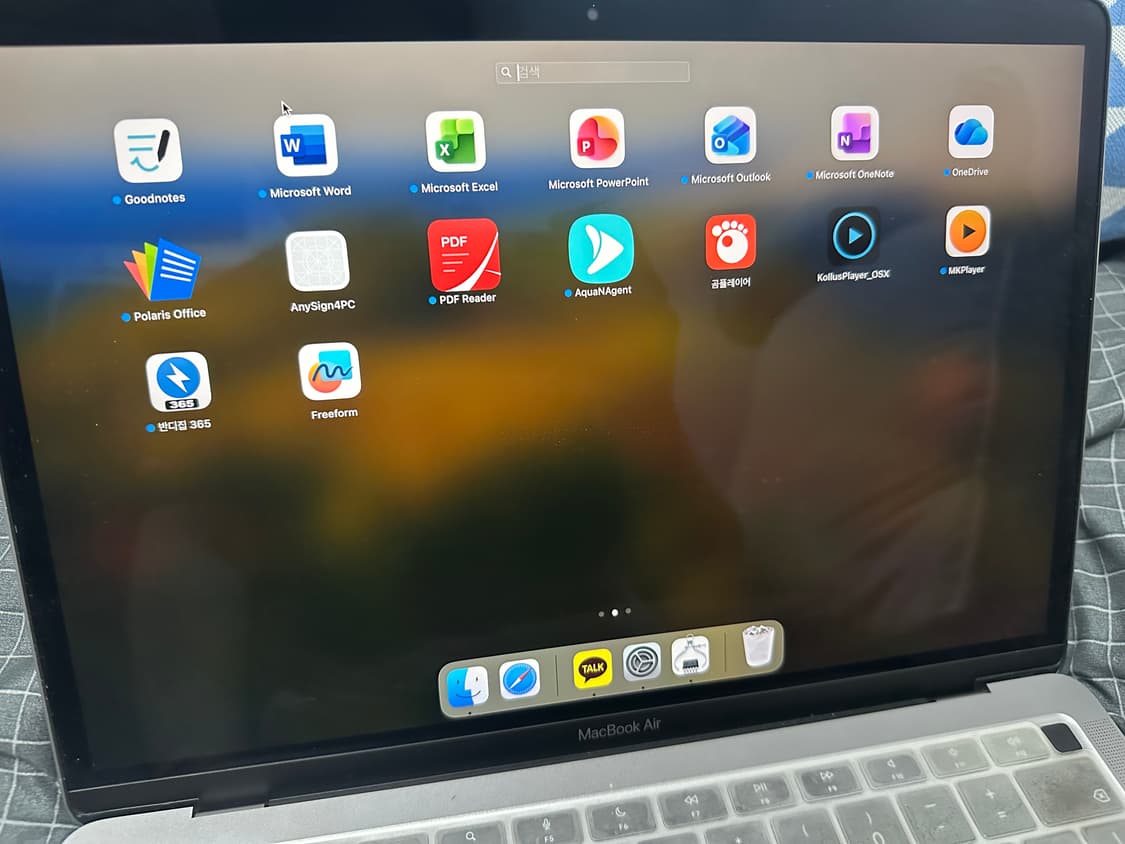 (신품급)애플 맥북에어 M1 2020 8GB 스페이스 그레이 상품이미지8