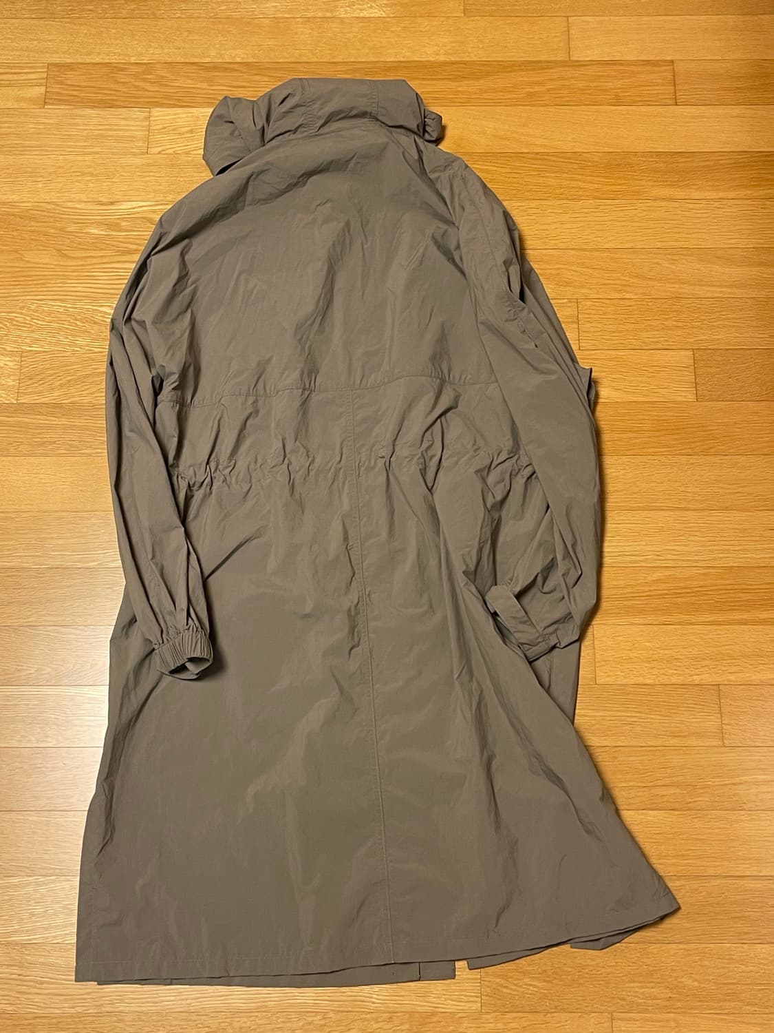 자라 오리진 카멜 라이트웨이트 하이테크 파카 상품이미지4