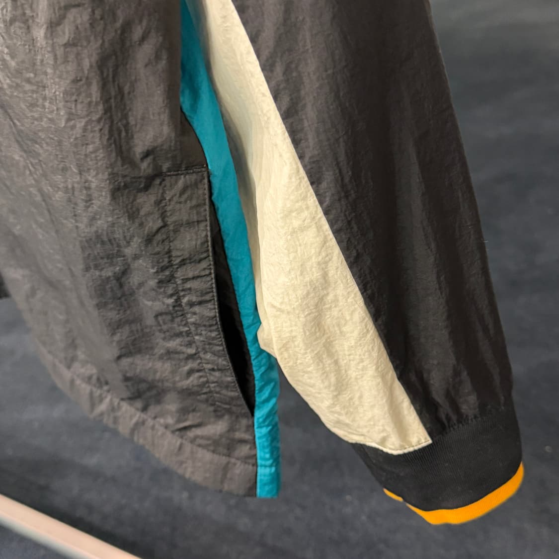 [L] 나이키 아카이브 우븐 아노락 상품이미지4