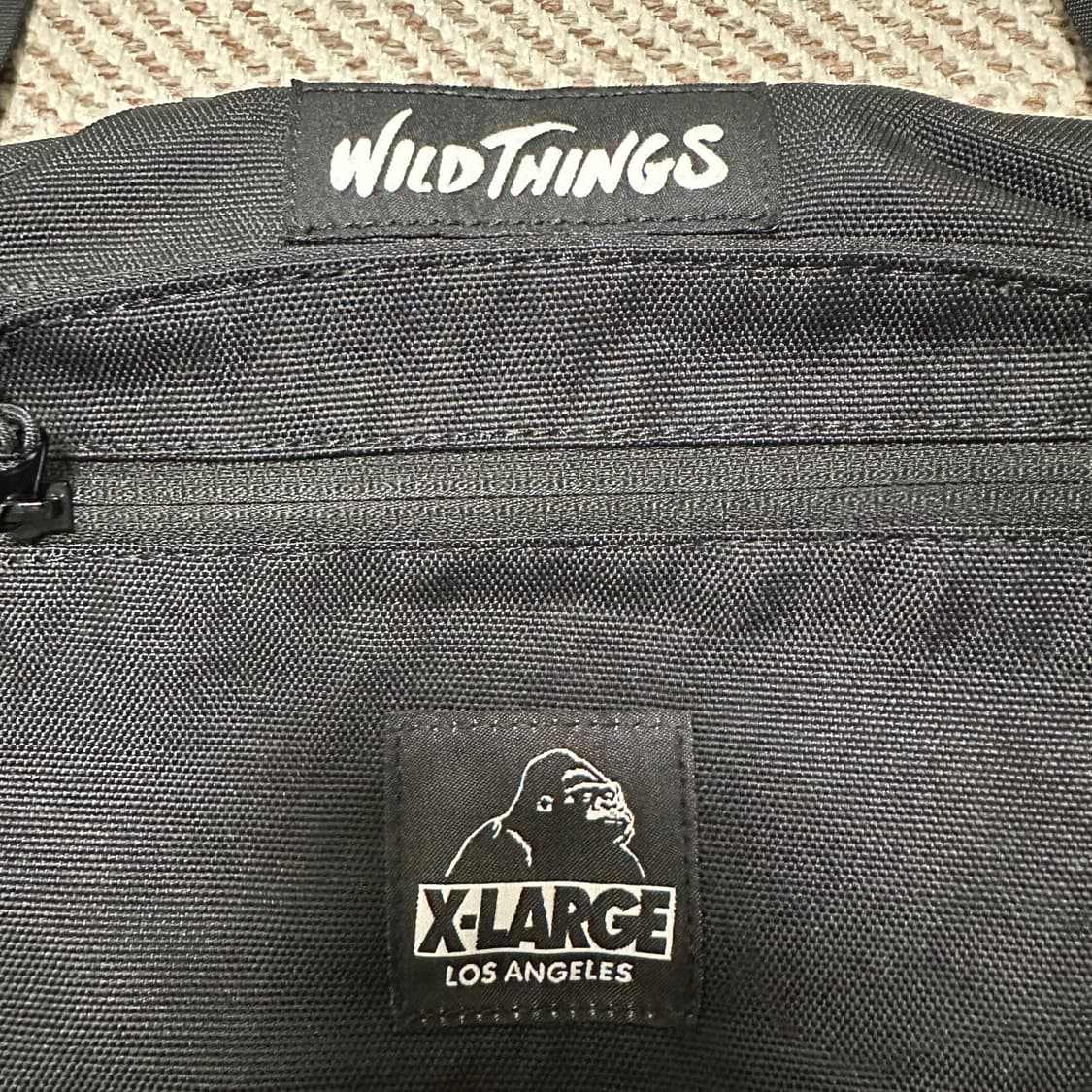X-LARGE X WILD THINGS cross bag 상품이미지2