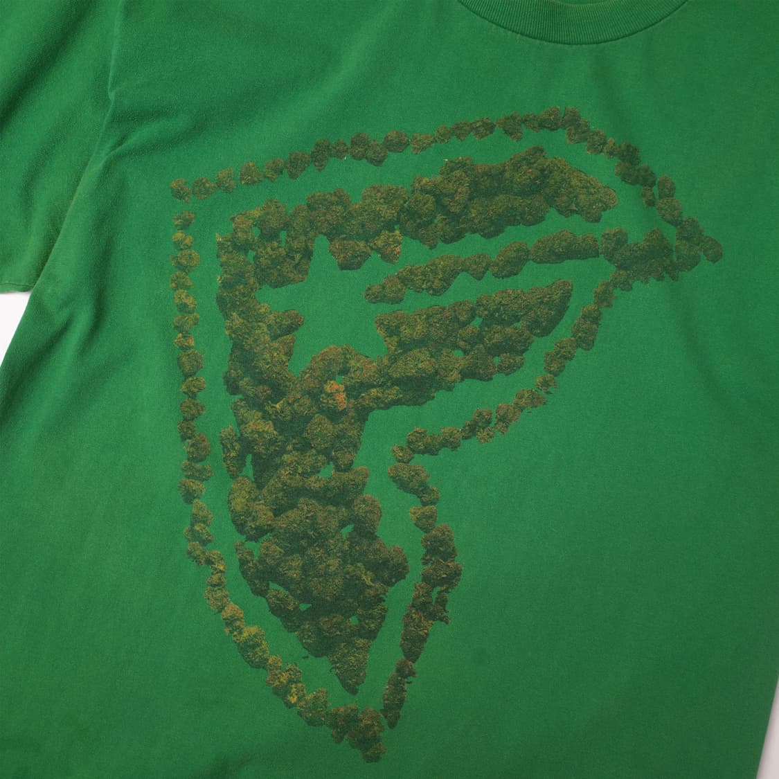 2000's Famous Stars Weed Logo T-shirt 상품이미지2