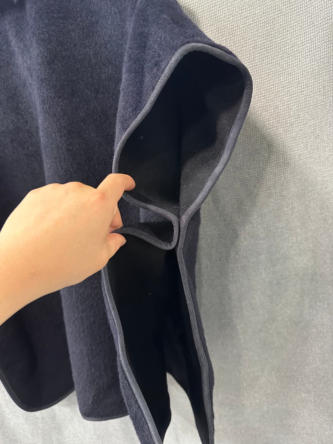 라시엔토 Laciento 폭스퍼 포인트 케이프 코트 상품이미지3