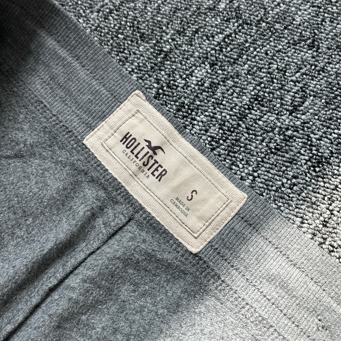 홀리스터 로우라이즈 부츠컷 그레이 트레이닝 팬츠 상품이미지4