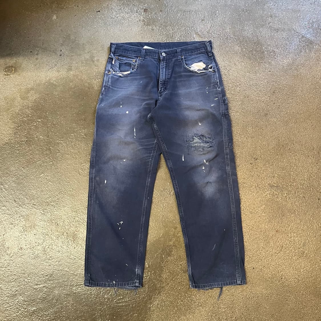 Carhartt 데미지 카펜터 팬츠 (34“) 상품이미지1