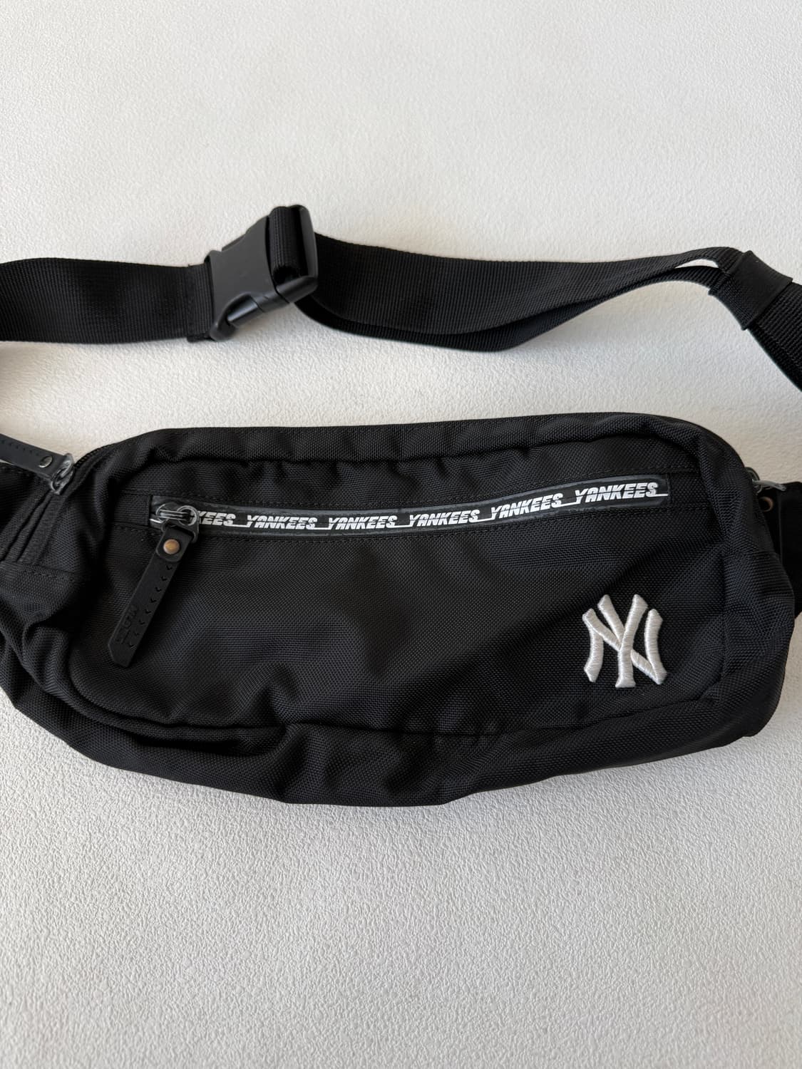 엠엘비(MLB) 양키즈 힙색 상품이미지2