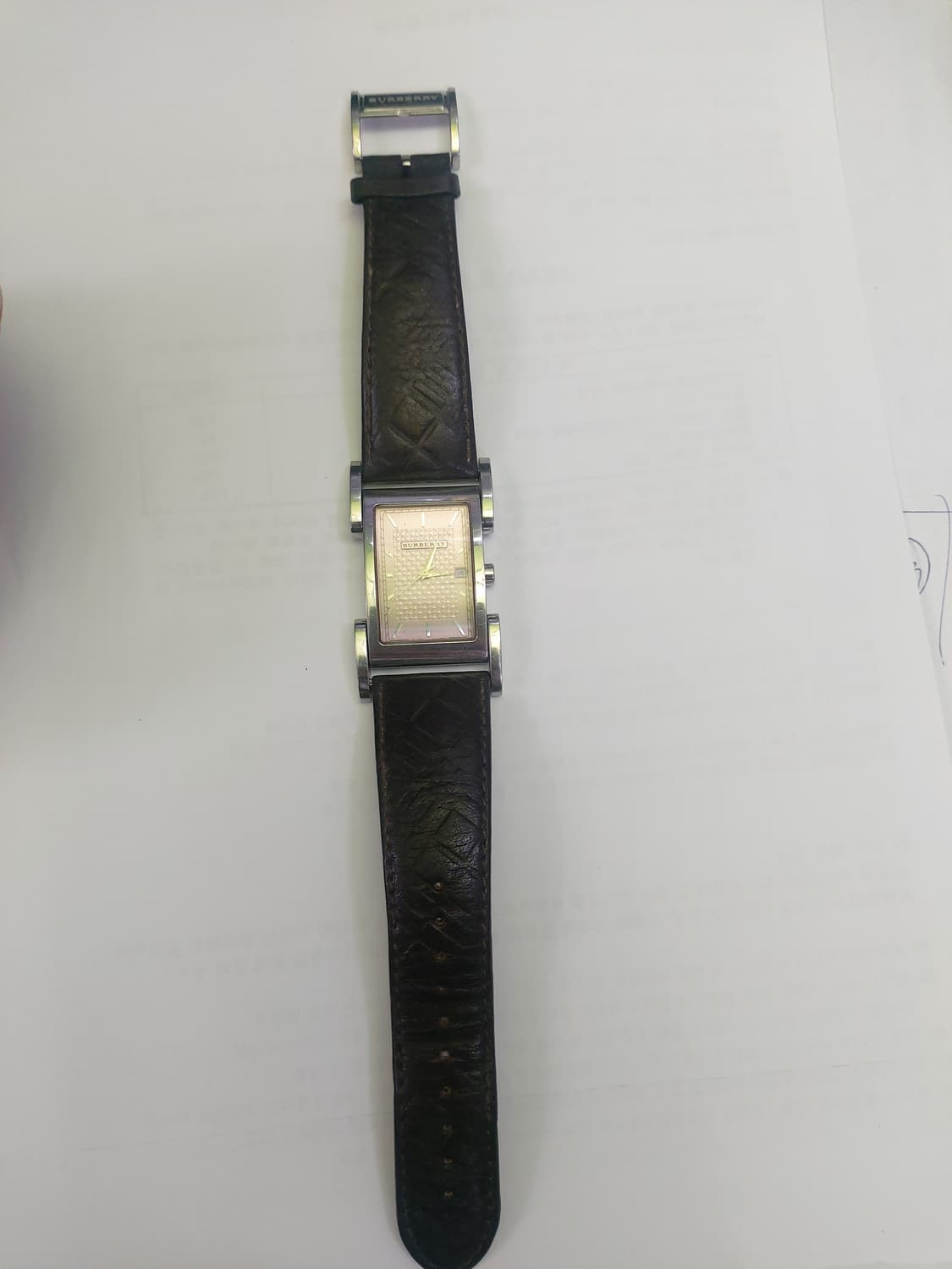 버버리 남성 가죽 시계 상품이미지7