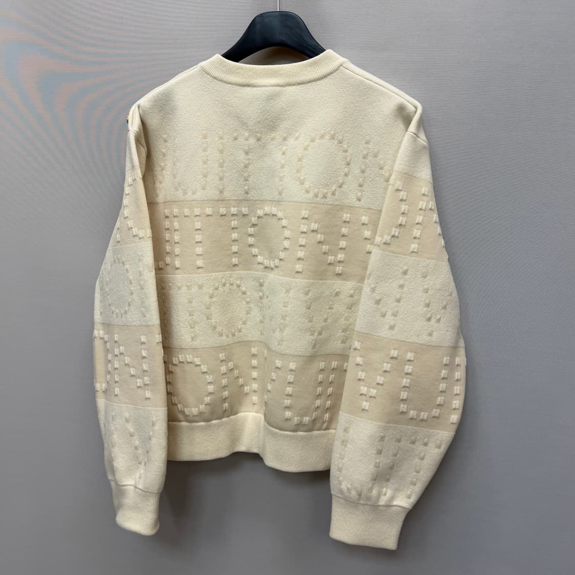 루이비통 샹키 스트라이프 풀오버 니트 ( 여성 오버핏 ) 상품이미지5