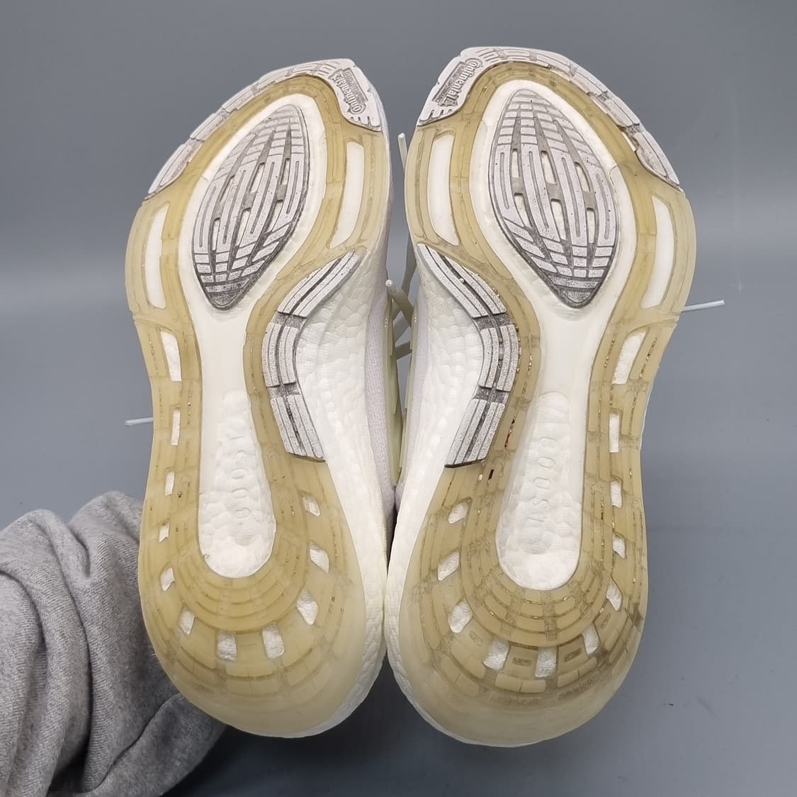 아디다스 울트라부스트22 운동화245 상품이미지3