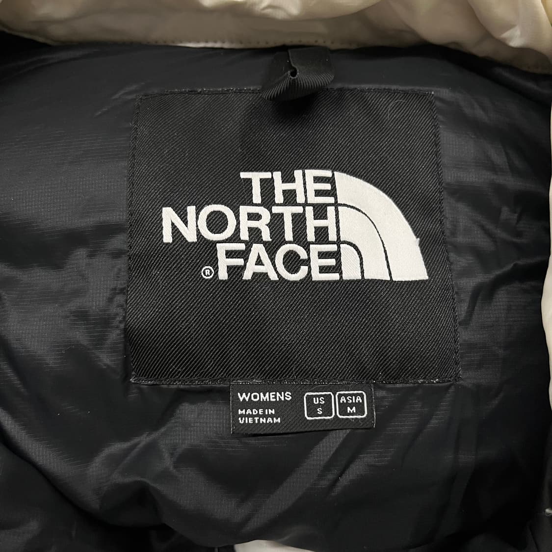 [정품/S] 노스페이스 우먼 눕시 크롭 패딩 화이트 b14 상품이미지8