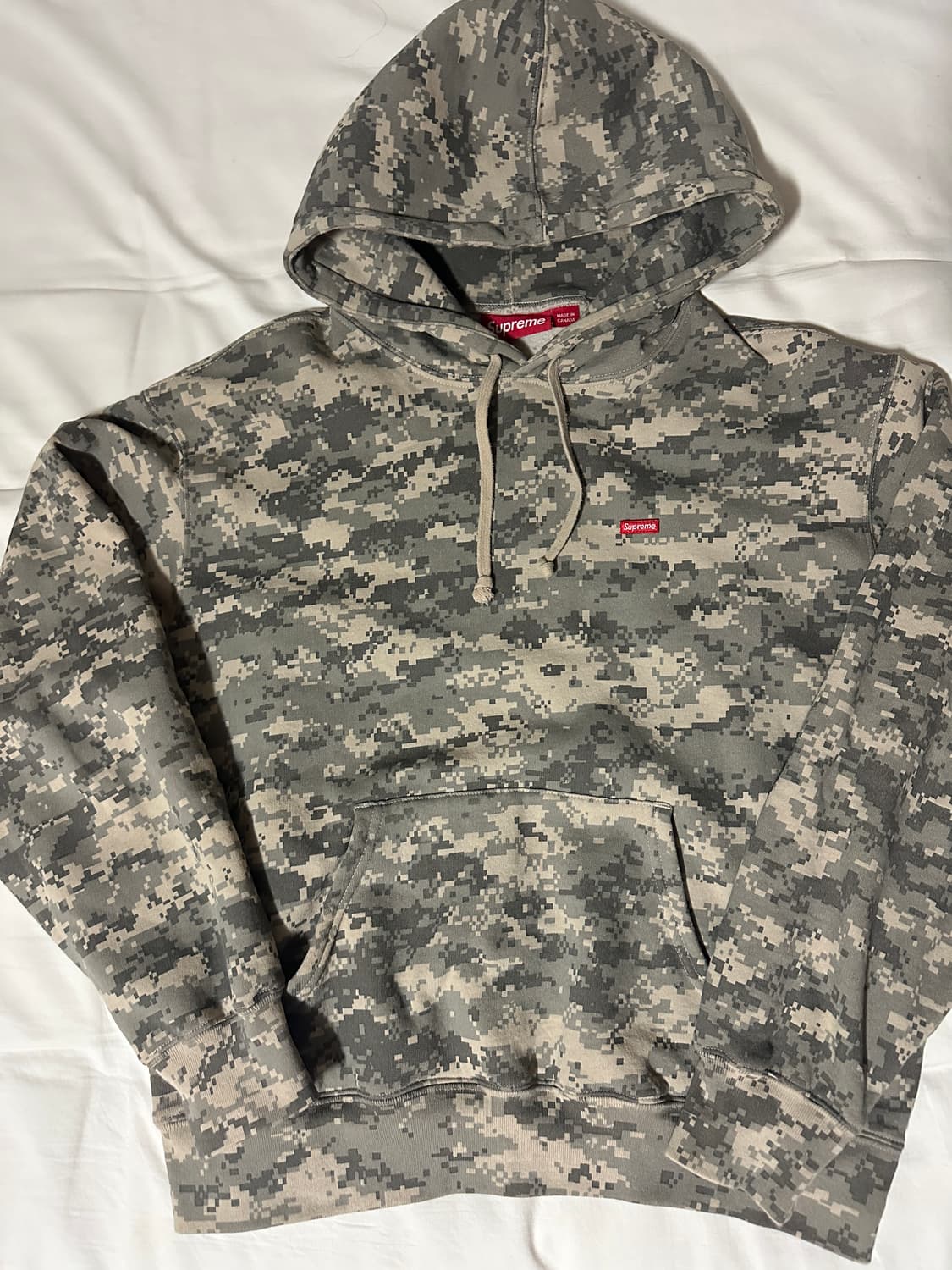 슈프림 카모 후드티 상품이미지1