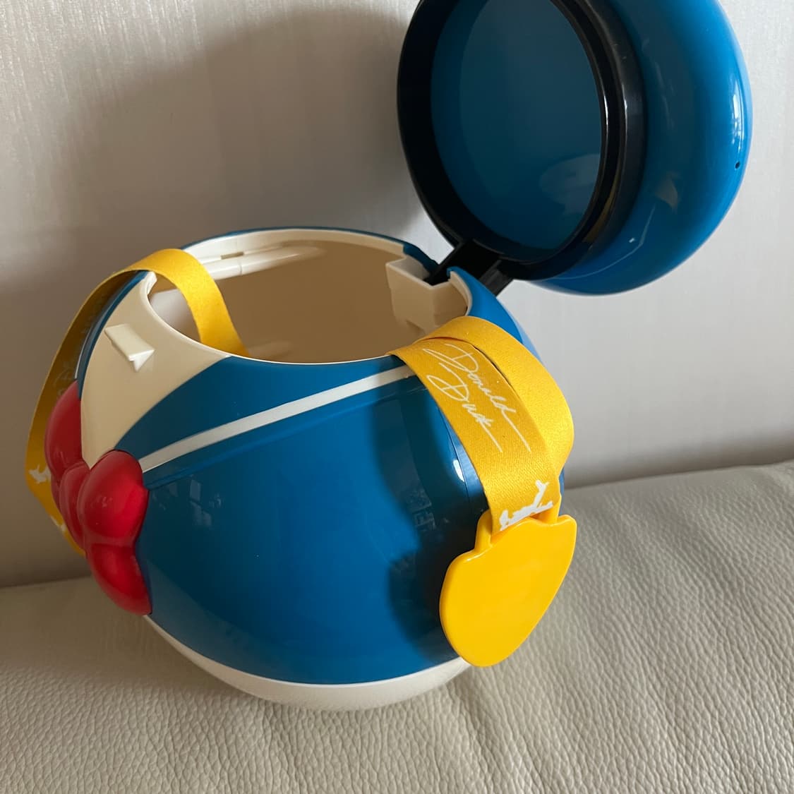 도쿄디즈니리조트 도날드덕 팝콘통 상품이미지3