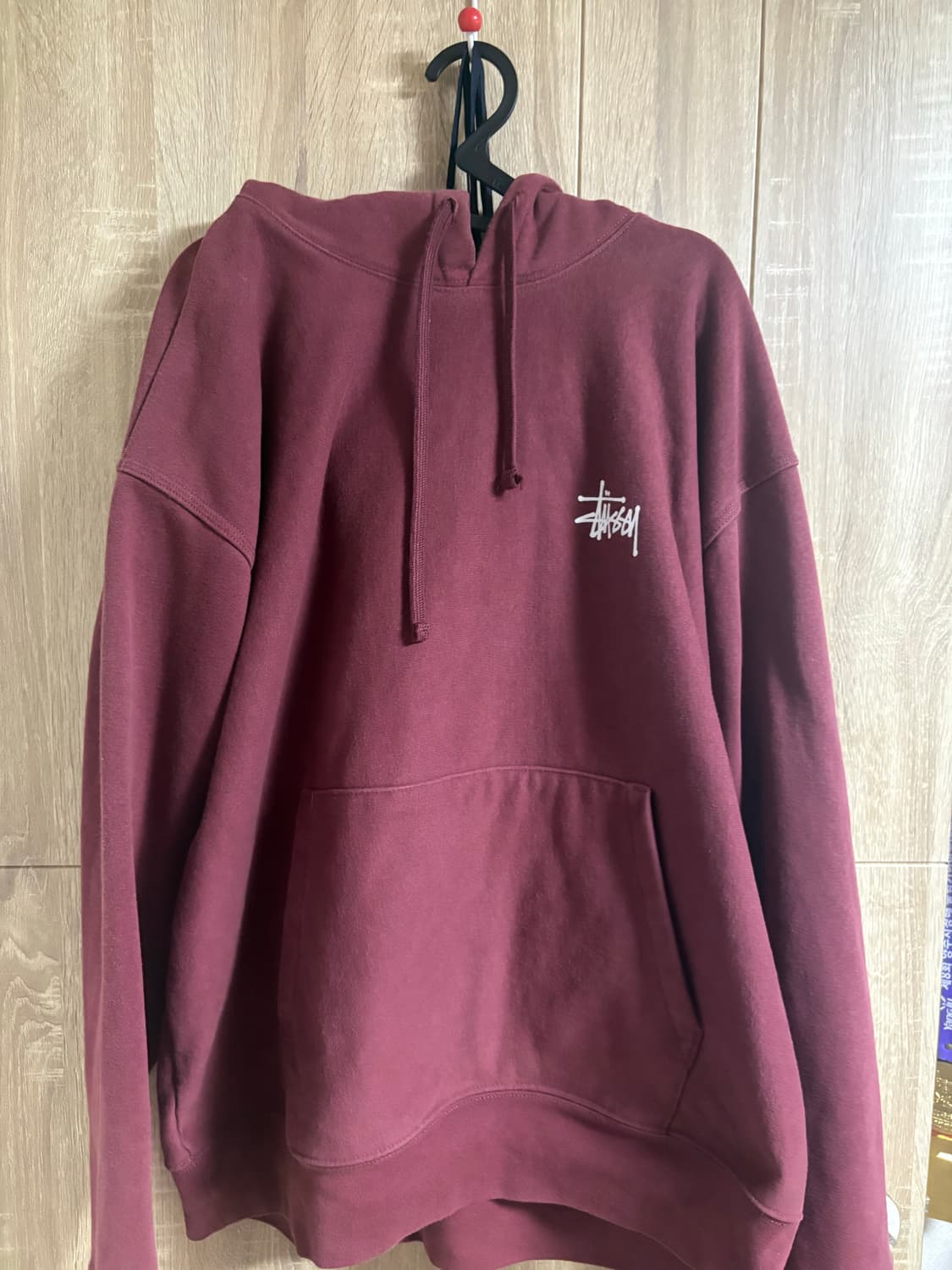 스투시 후드티 옥스블러드색상 상품이미지2