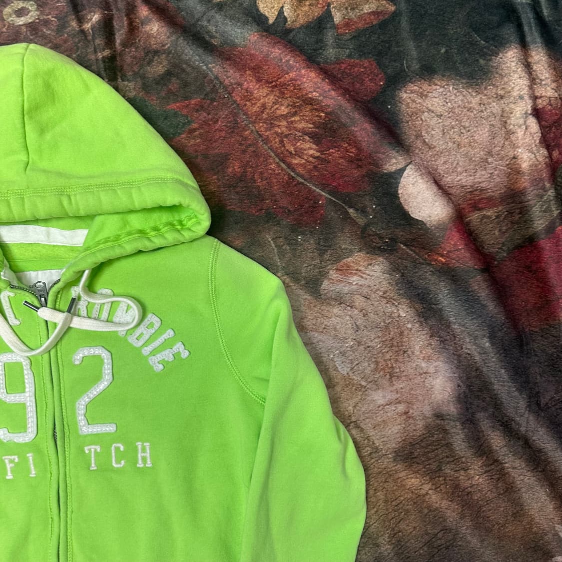 아베크롬비 빈티지 타이트핏 빅로고 라이트그린후드집업 M 상품이미지2