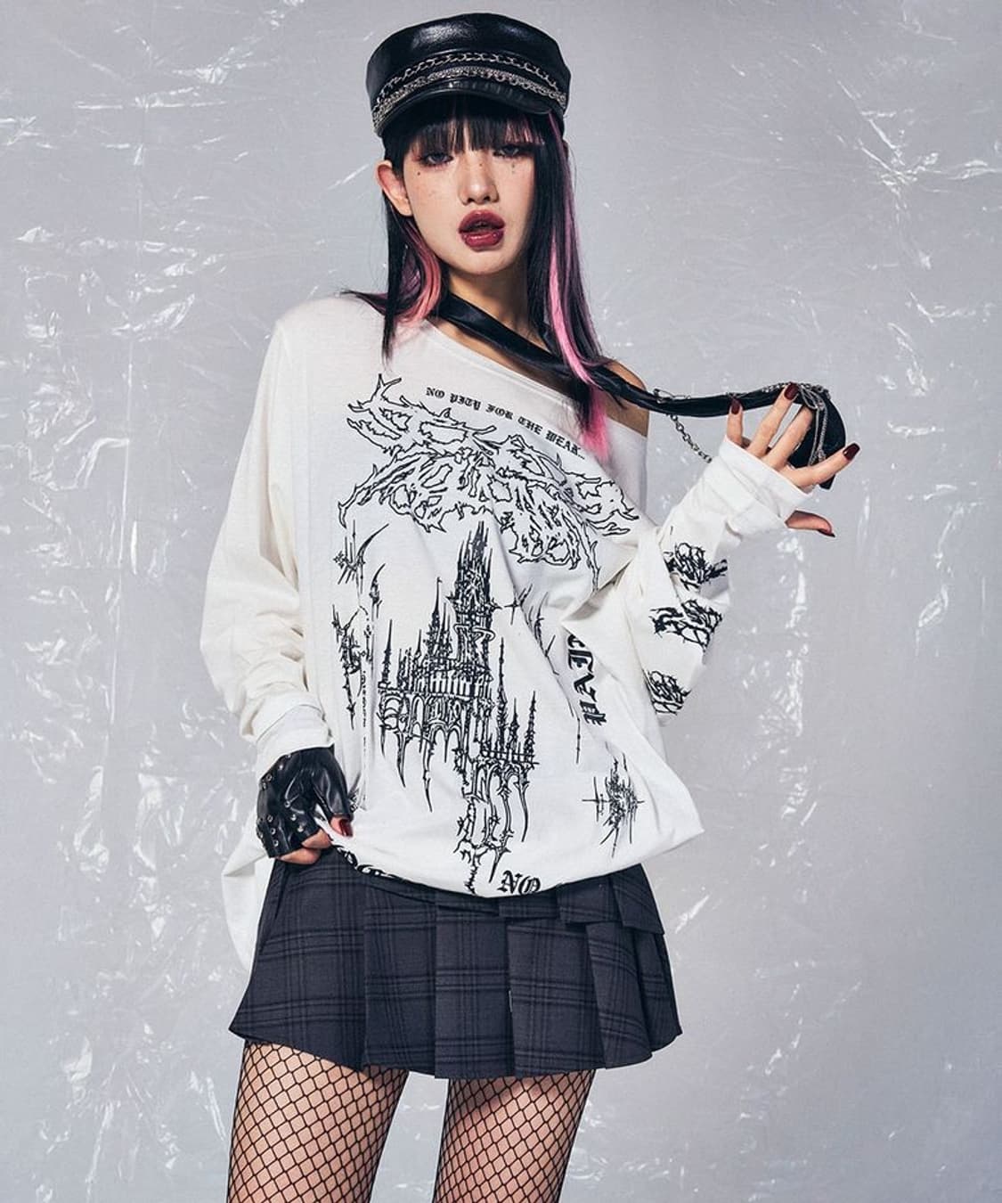 스키즘인듀싱 에모 오프숄더 티 아이보리 고스펑크 고펑 긴팔슬리브 상품이미지1