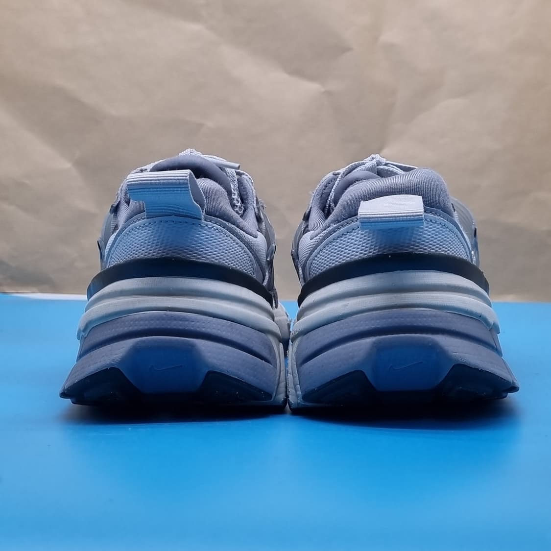 나이키 V2K 여성운동화235  상품이미지4