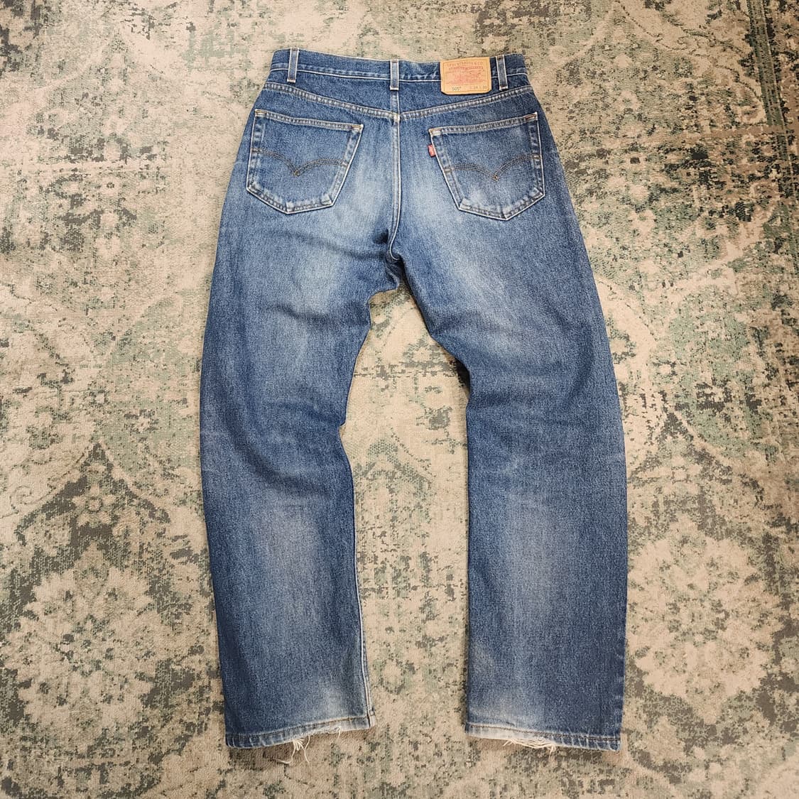 물빠짐이 매력적인 리바이스 505 데님팬츠 상품이미지4