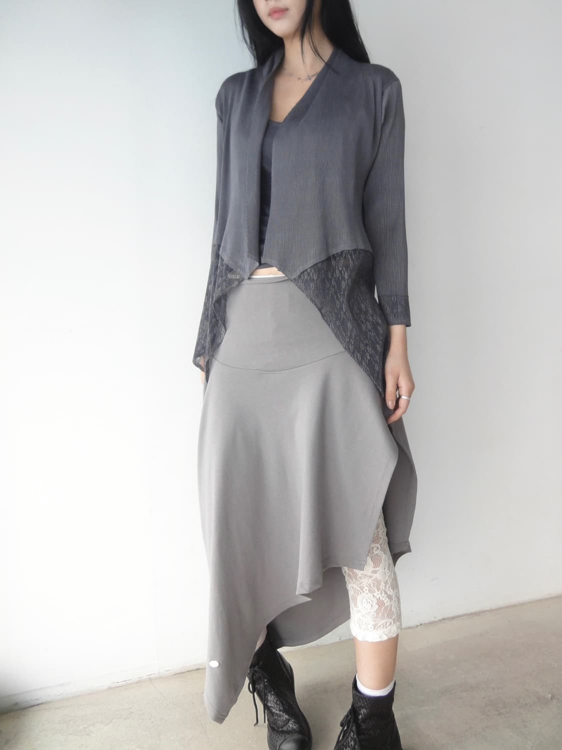 See through layer pleats cardigan / grey 상품이미지7