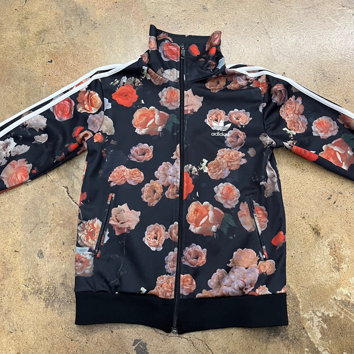 [정품/M] 아디다스 오리지널스 파이어버드 플라워 패턴 트랙탑 저지b16 상품이미지3