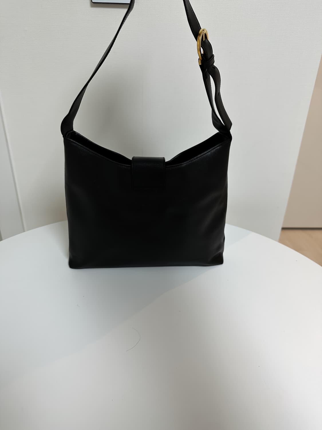 정품 페라가모 트리폴리오 숄더백 상품이미지3