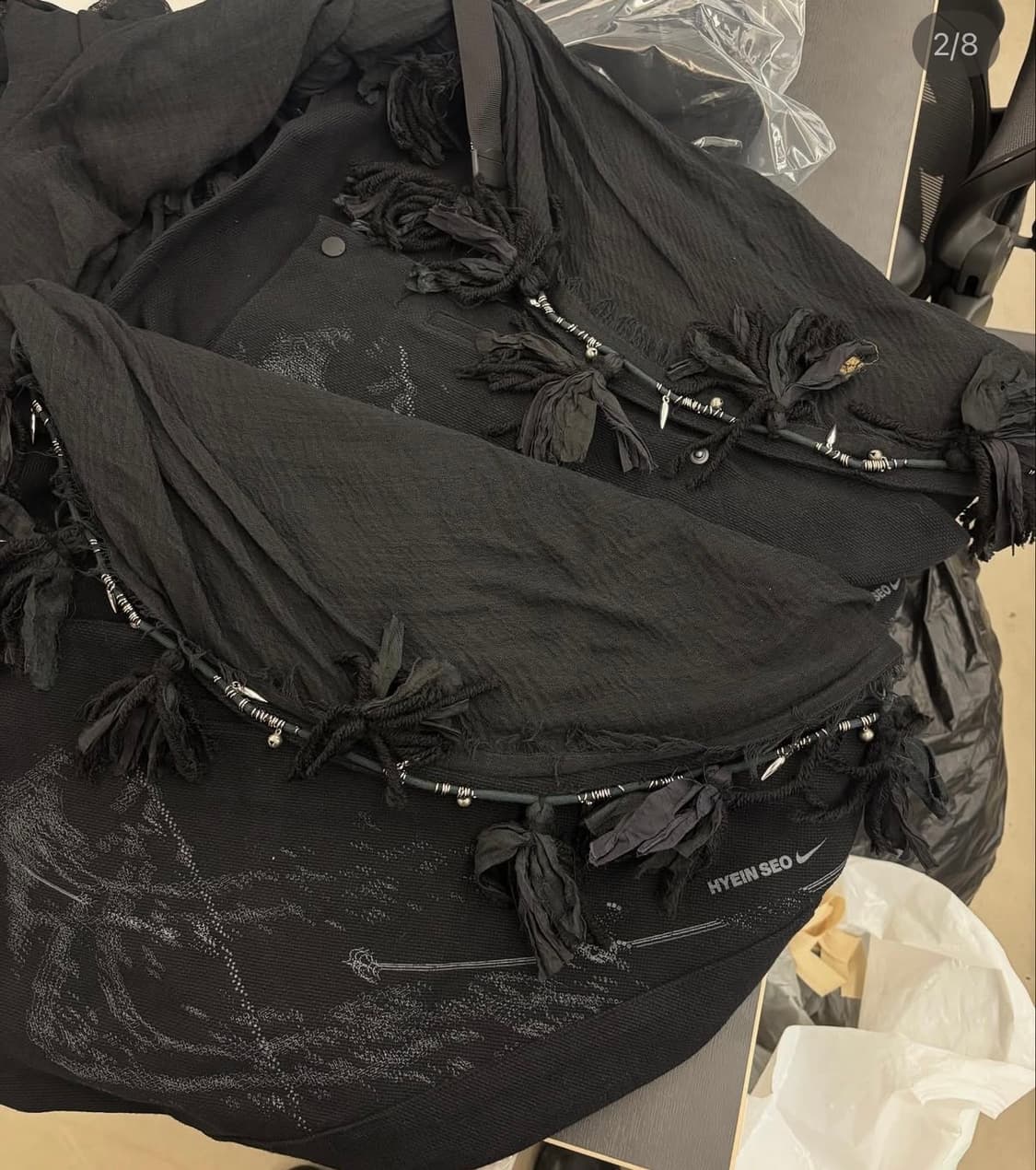 HYEIN SEO X NIKE F&F SCARF BAG 상품이미지3