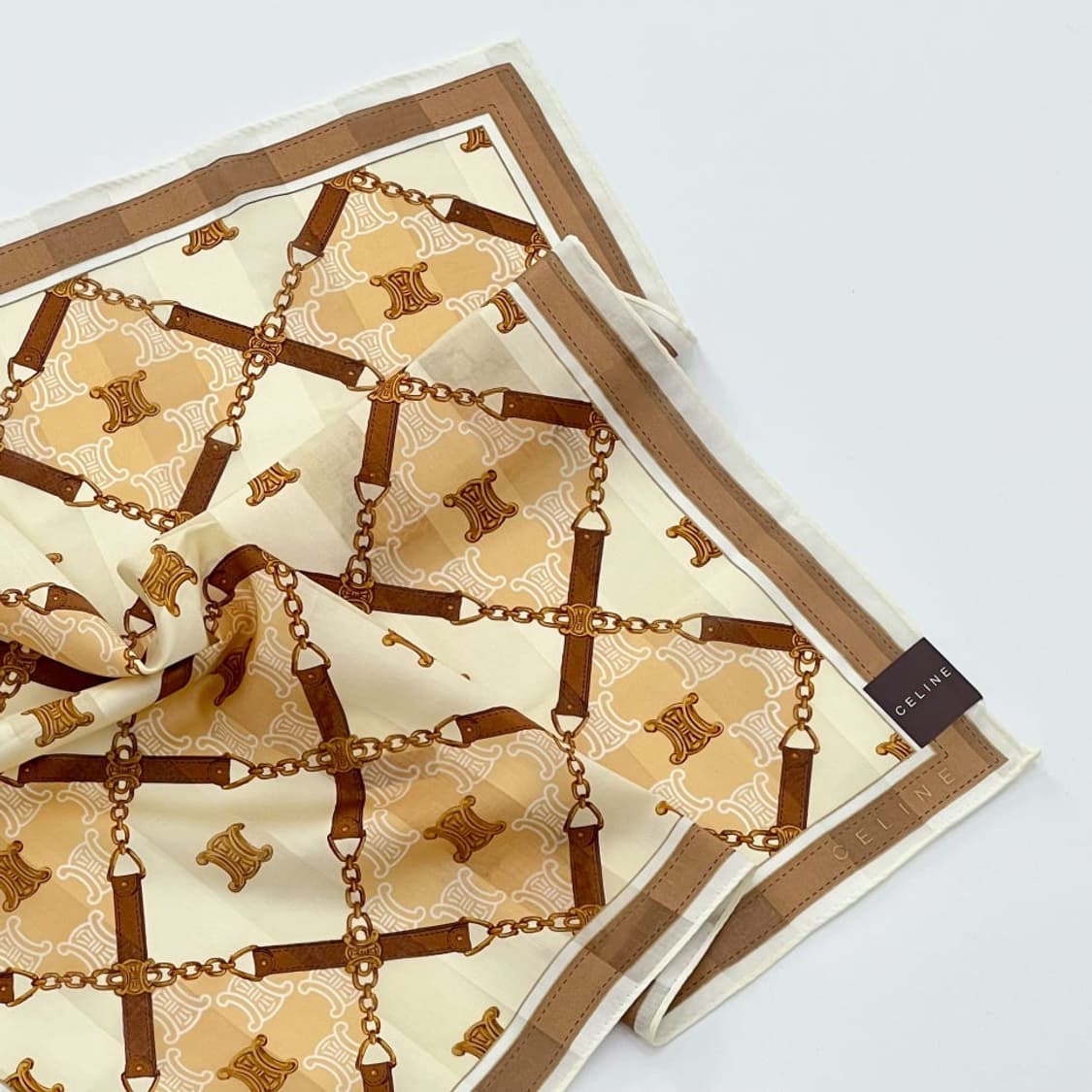 (새상품) celine / 셀린느 쁘띠스카프 손수건 상품이미지1