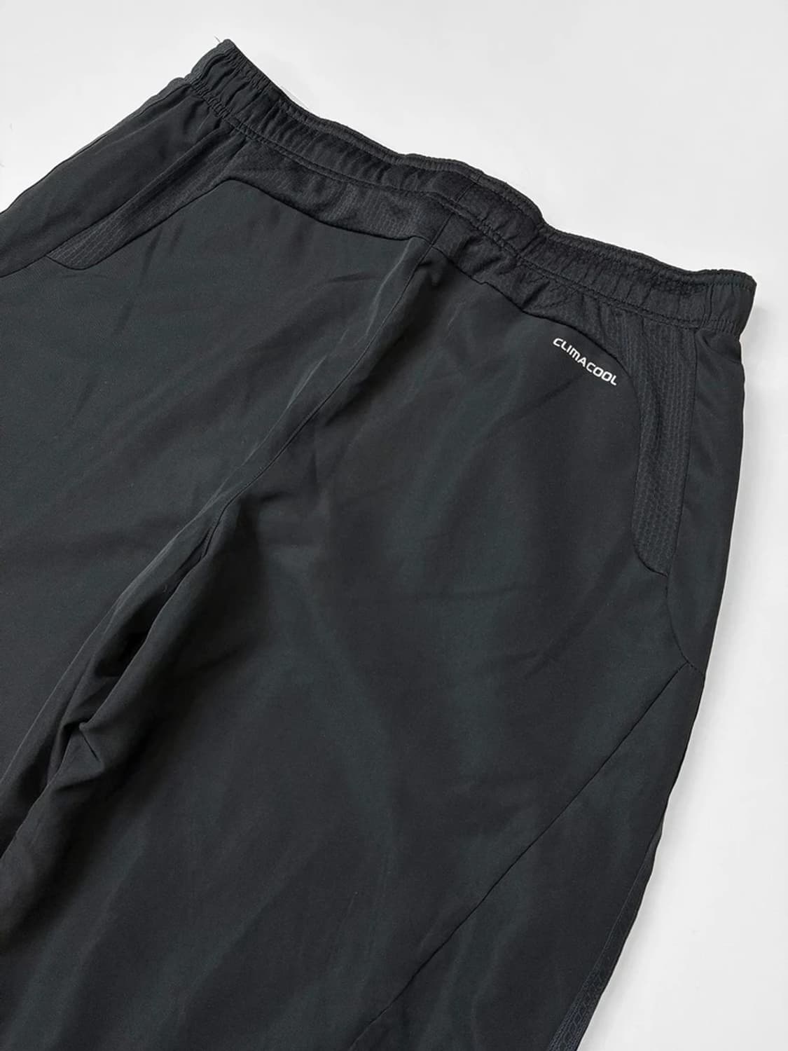 아디다스 퍼포먼스 윈드 와이드 팬츠 PN5636 상품이미지5