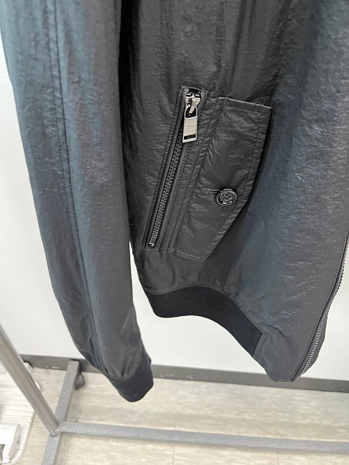 100) 휴고보스 나일론 패커블 블루종  상품이미지8