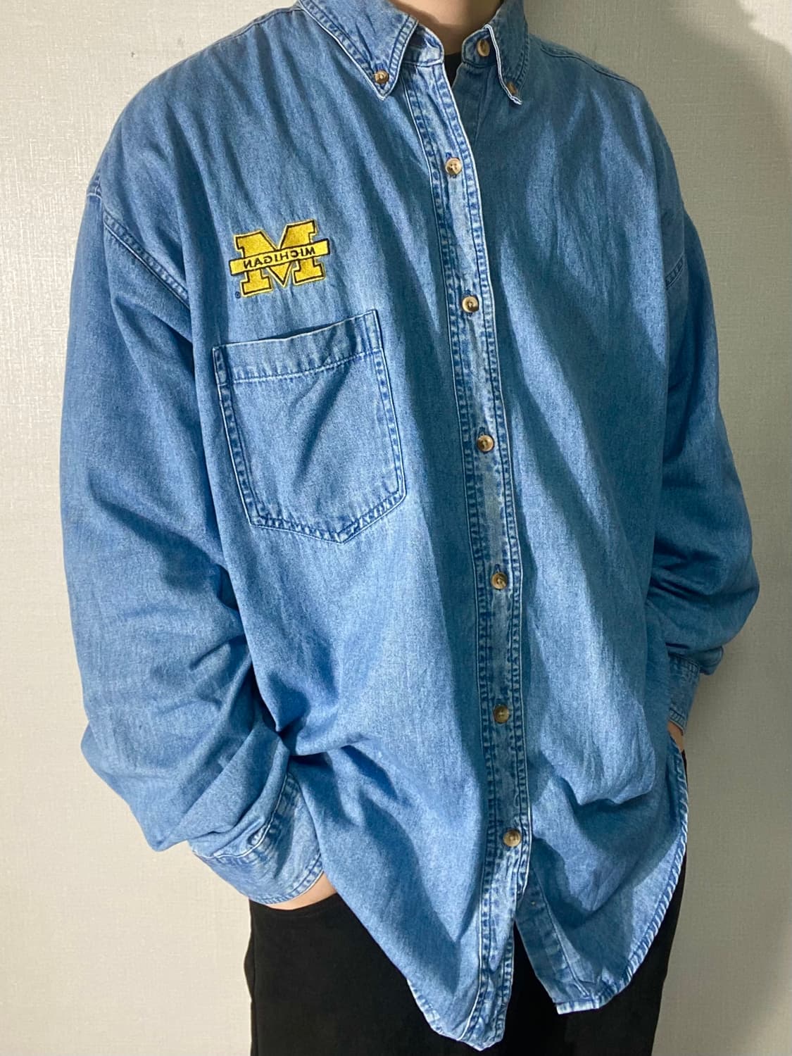 [XL] 90s True Fan 트루 팬 미시간 자수 오버핏 데님셔츠 상품이미지8