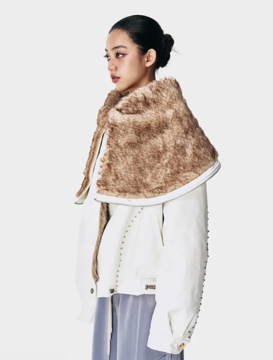 Yeel FOLD-OUT HOODIE SHAWL FUR JACKET WH 상품이미지2