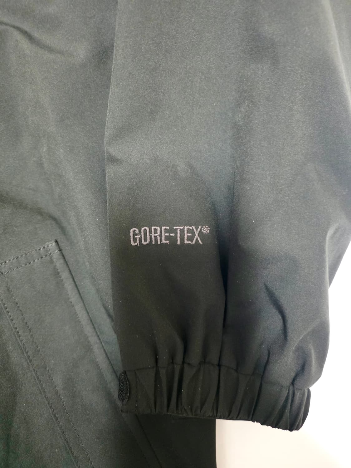 [노스페이스] 고프코어 대장급 고어텍스 올블랙 후드 바람막이 105 (가 상품이미지2