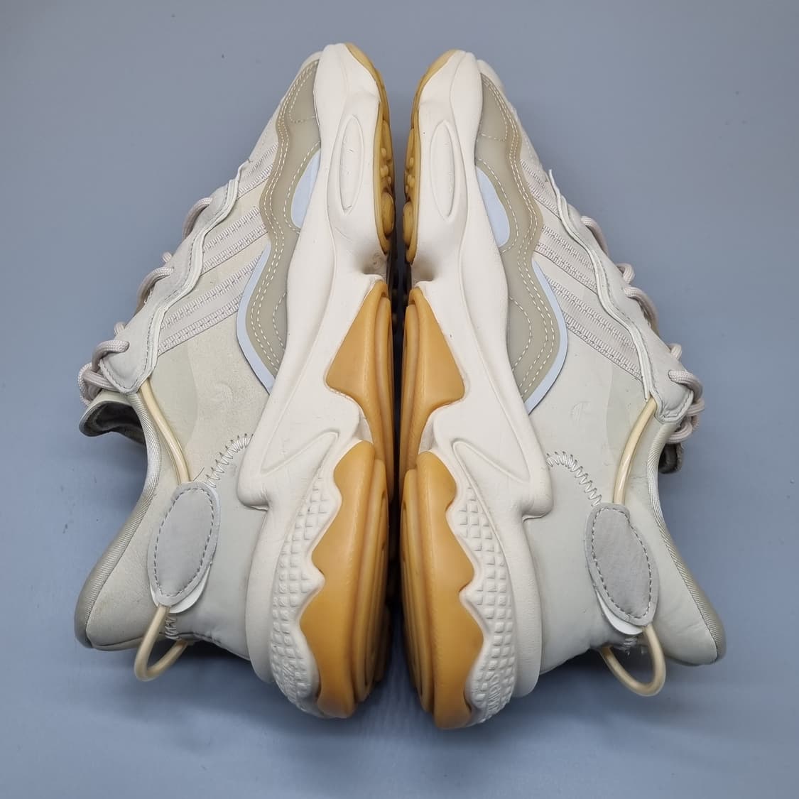 아디다스 오즈위고 베이지 남성운동화260  상품이미지5